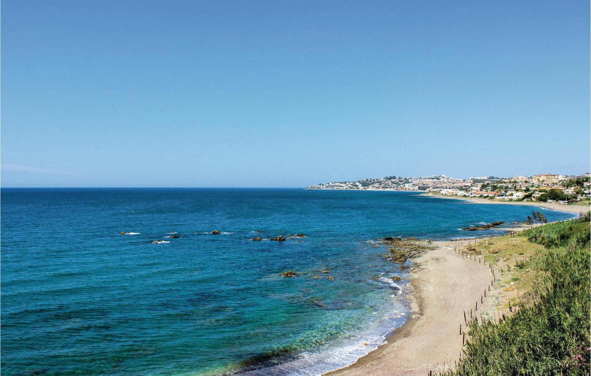 Gorgeous Apartment In Urb El Chaparral With Wifi La Cala De Mijas Eksteriør billede